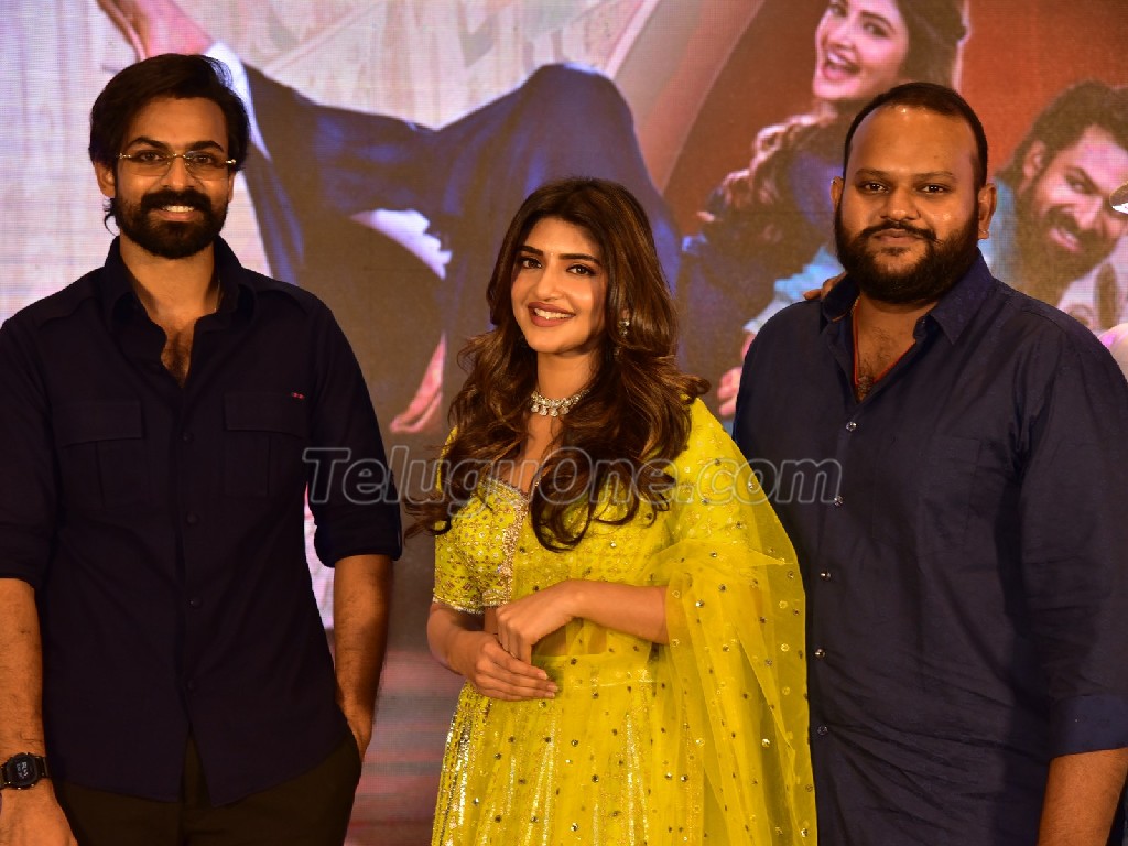Adikeshava Movie 3rd Song Launch